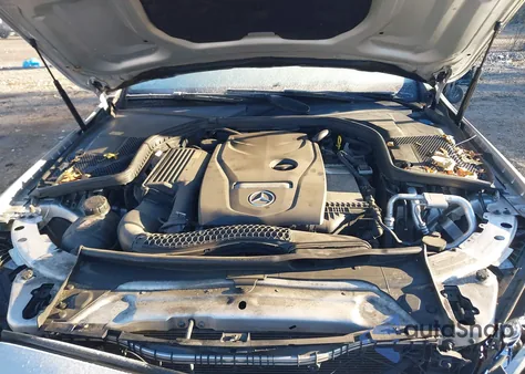 2016 Mercedes-Benz C 300 Sport 4Matic из США, поврежденный, VIN 55SWF4KBXGU141893